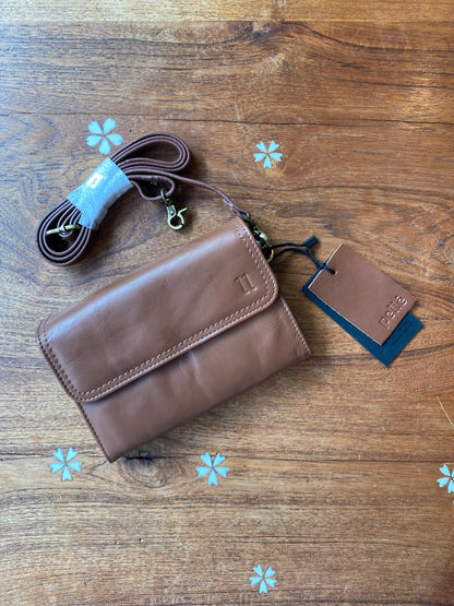 nwt pelle leather wallet crossbody
