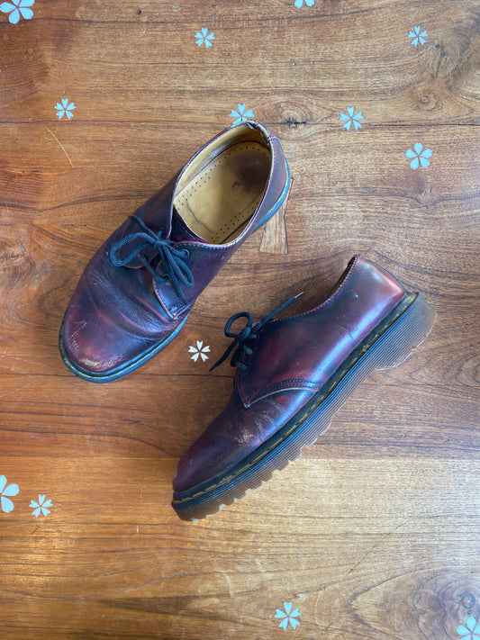 vintage doc martens cherry red leather oxfords