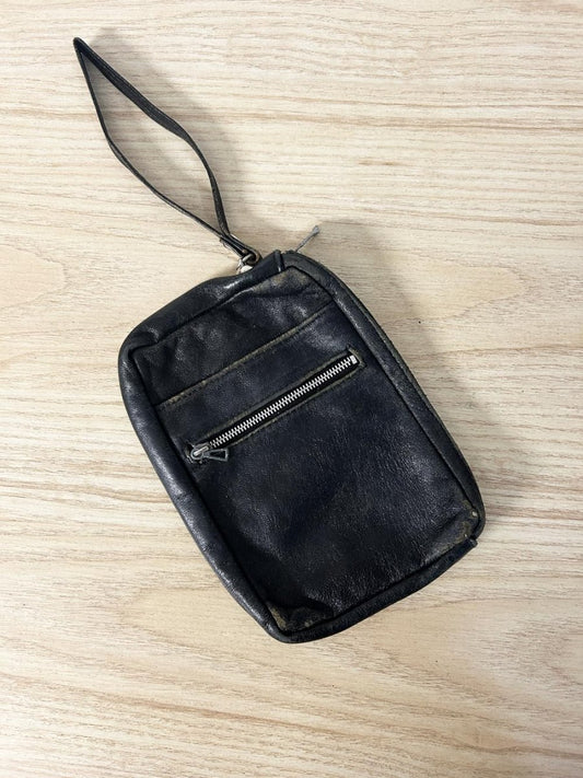 vintage multi - pocket leather wristlet - good market thrift store
