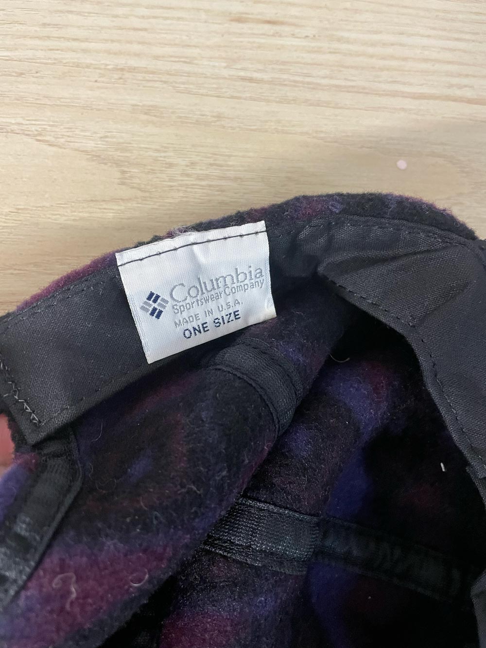 vintage 90s columbia fleece cap