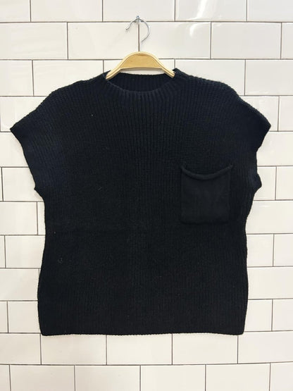 oversized boxy single pocket knit vest - good market thrift store