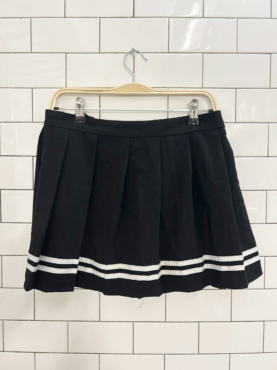 tennis prep pleated adjustable waist mini skirt - good market thrift store