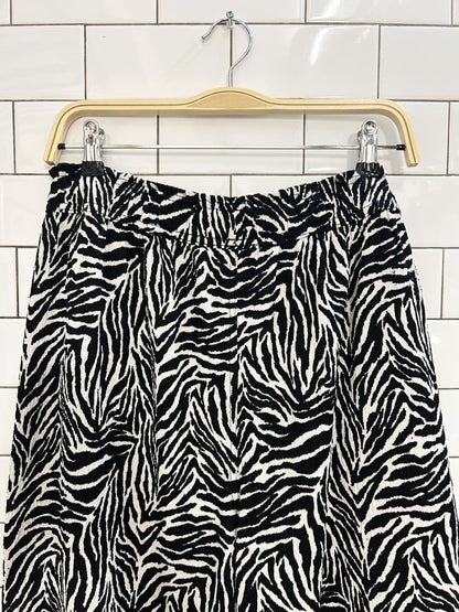 zebra print crinkle wide leg flowy pant - good market thrift store