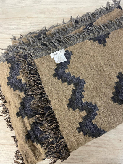 wilfred 100% wool blanket scarf