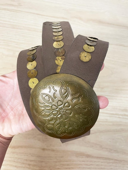 y2k chinese laundry medallion buckle belt - good market thrift store