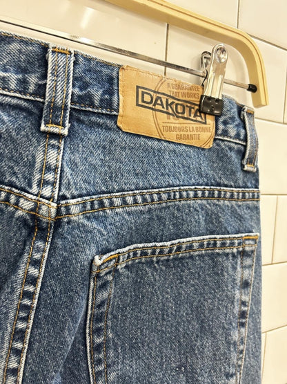 vintage 90s dakota high rise straight jeans - good market thrift store