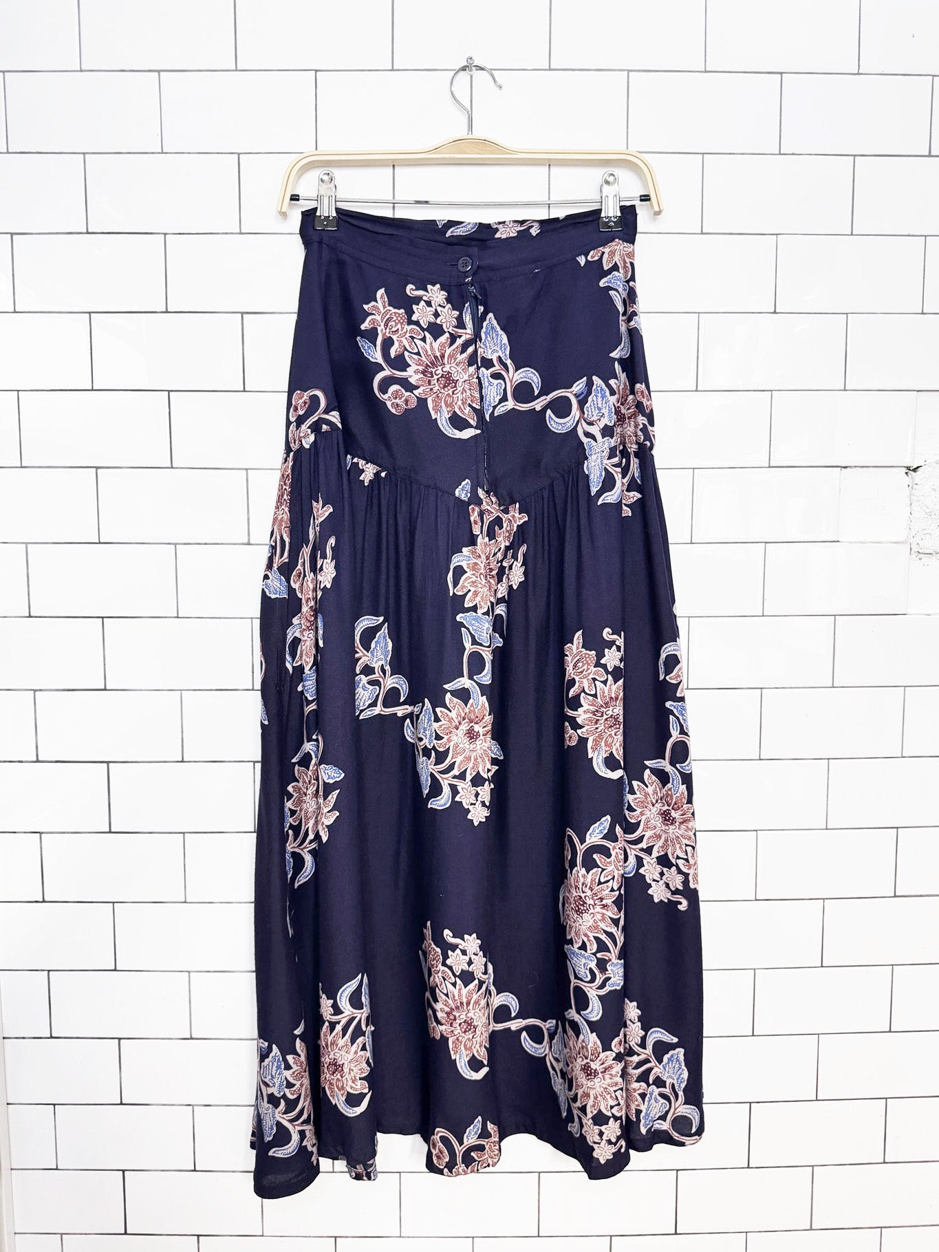 vintage 70s kuchi designs basque waist floral midi skirt | made in India