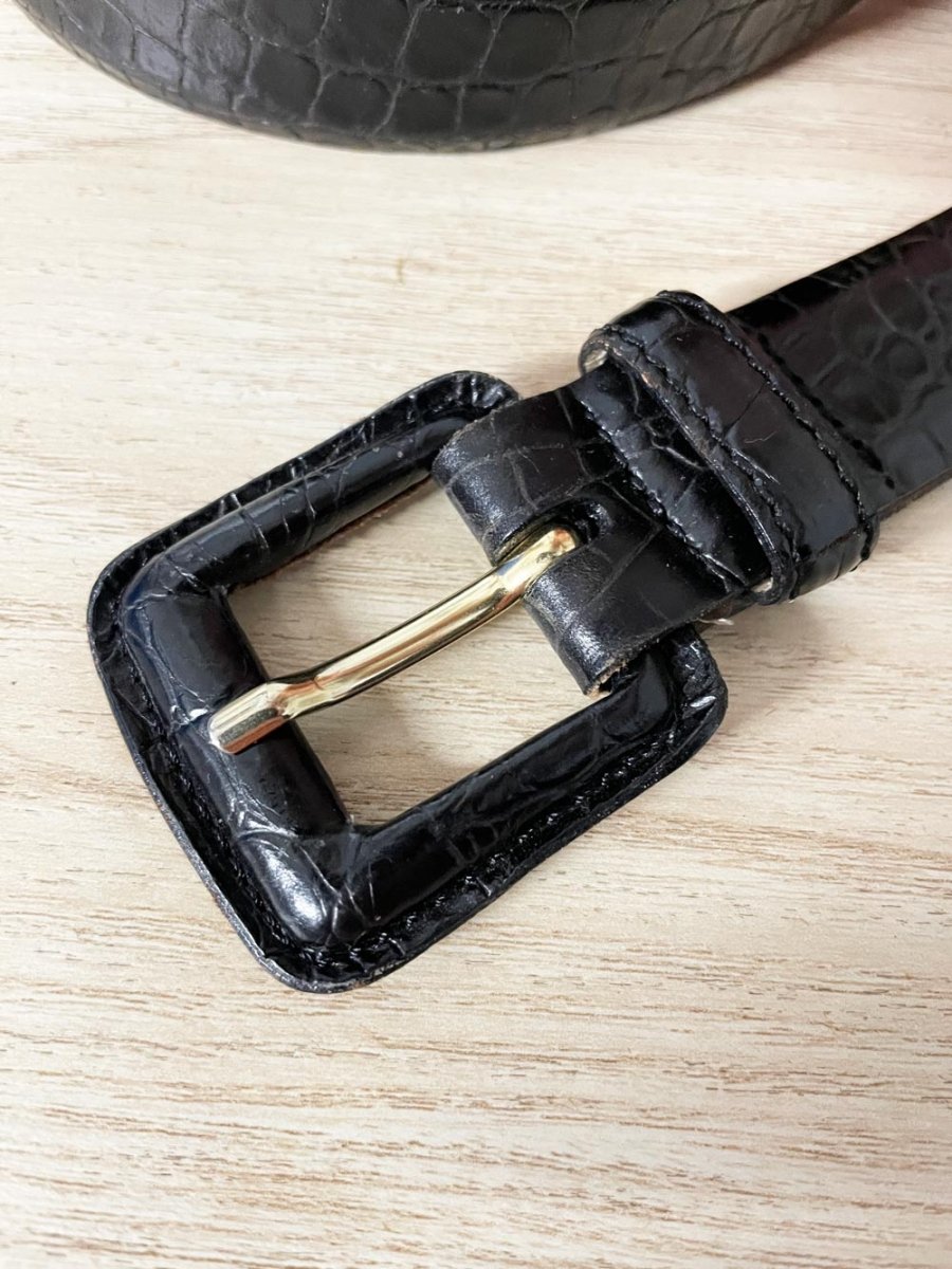 vintage 00s talbots leather belt | made in Italy - good market thrift store