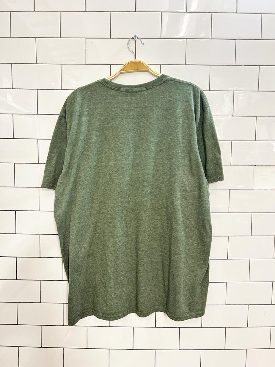 royal canadian air force graphic tee - good market thrift store