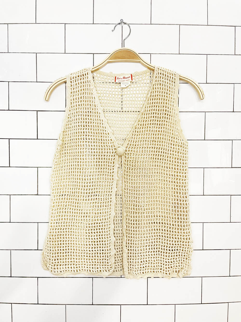 vintage 70s sun & moon boutique crochet knit vest top