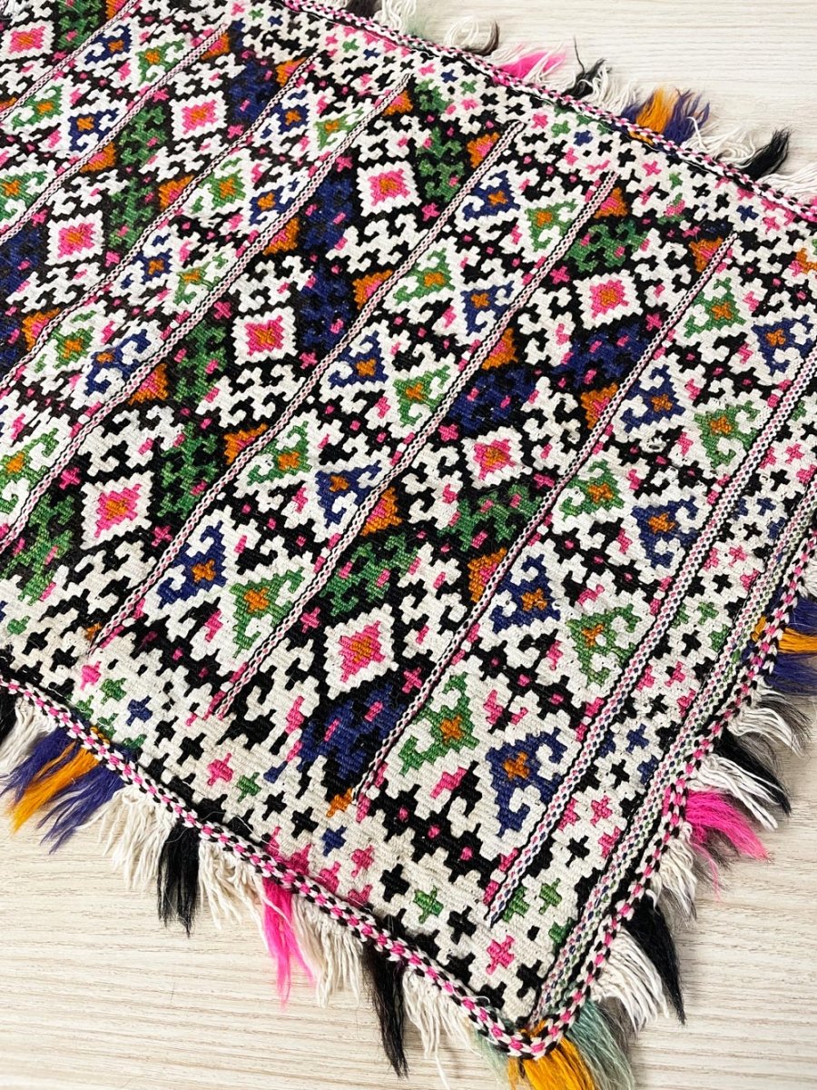 vintage moroccan wool kilim woven tapestry - good market thrift store