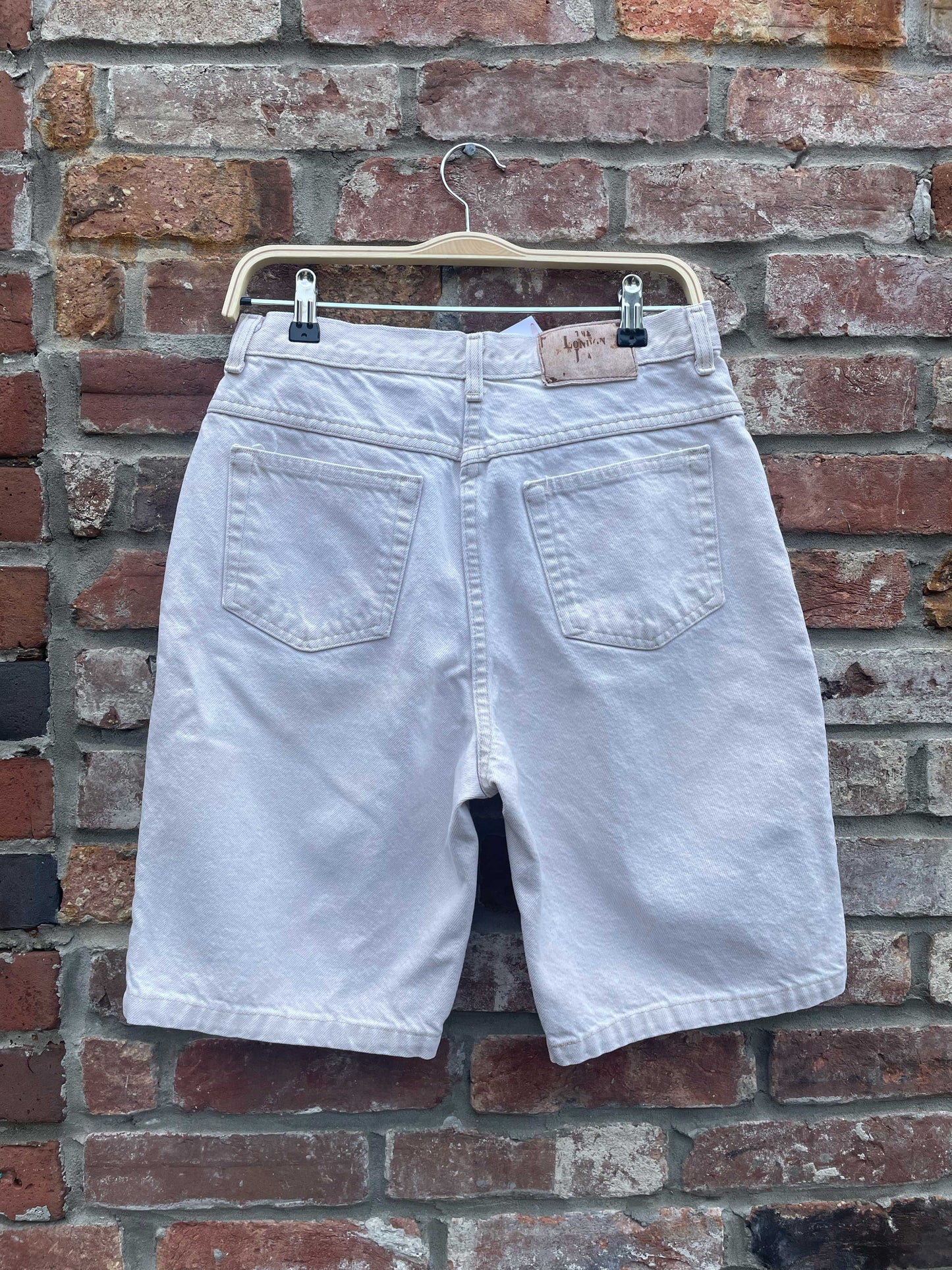 vintage moda int'l 9" long denim short