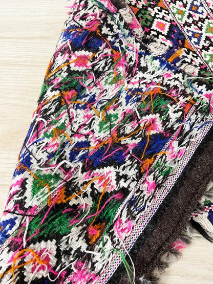 vintage moroccan wool kilim woven tapestry - good market thrift store