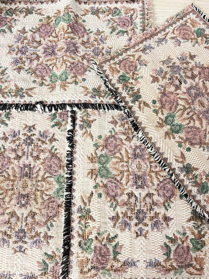 x4 vintage 00s floral woven placemats - good market thrift store