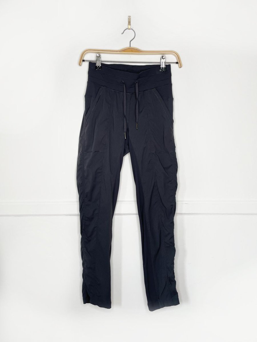 lululemon 2017 street to studio pant II | swift unlined 28" - good market thrift store