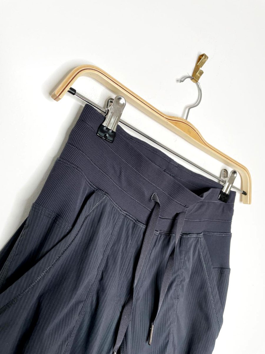 lululemon 2017 street to studio pant II | swift unlined 28" - good market thrift store