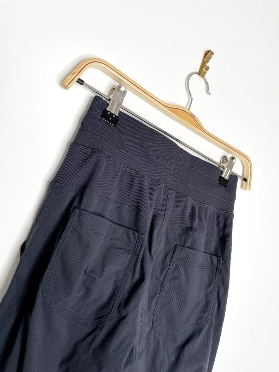 lululemon 2017 street to studio pant II | swift unlined 28" - good market thrift store