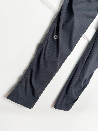 lululemon 2017 street to studio pant II | swift unlined 28" - good market thrift store