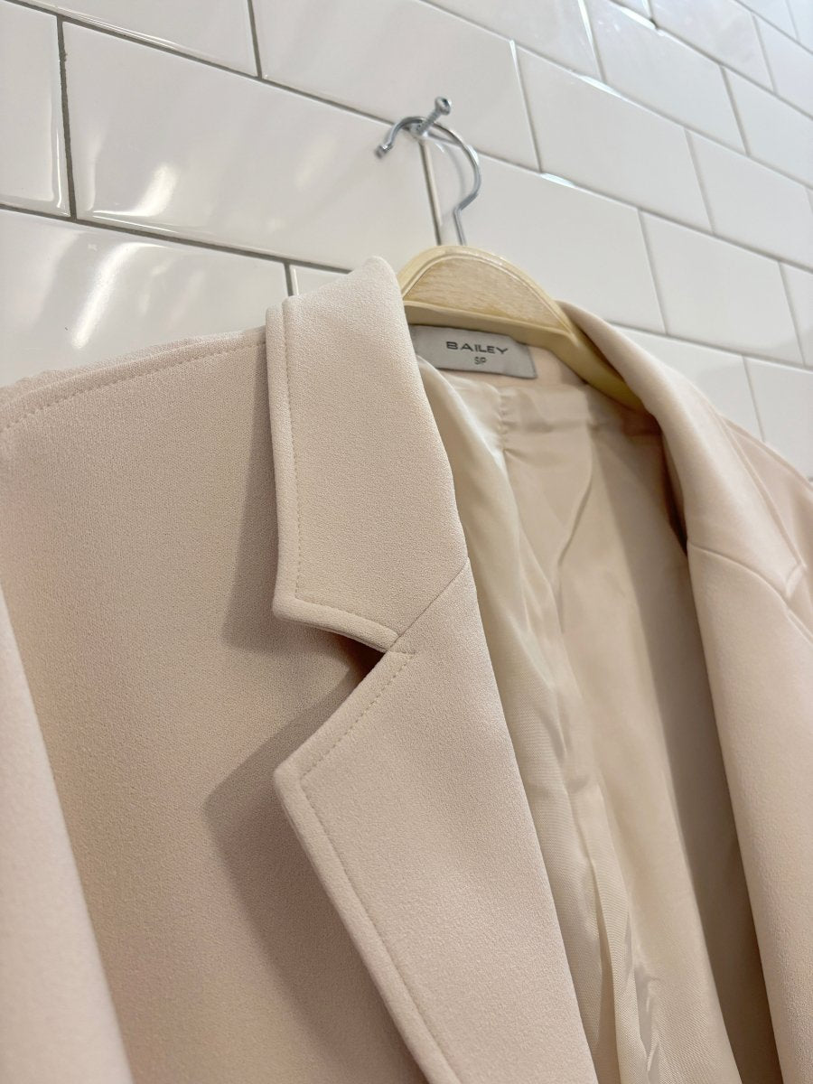 bailey minimal large pocket open blazer - good market thrift store
