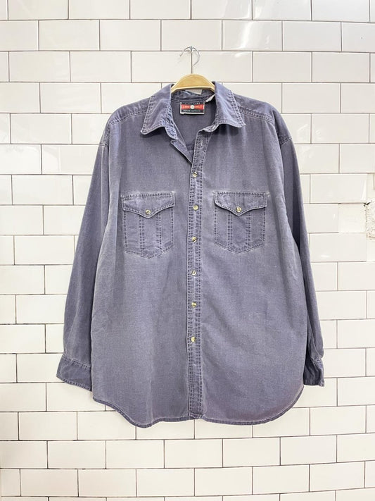 vintage 90s fine line classic shirt - good market thrift store