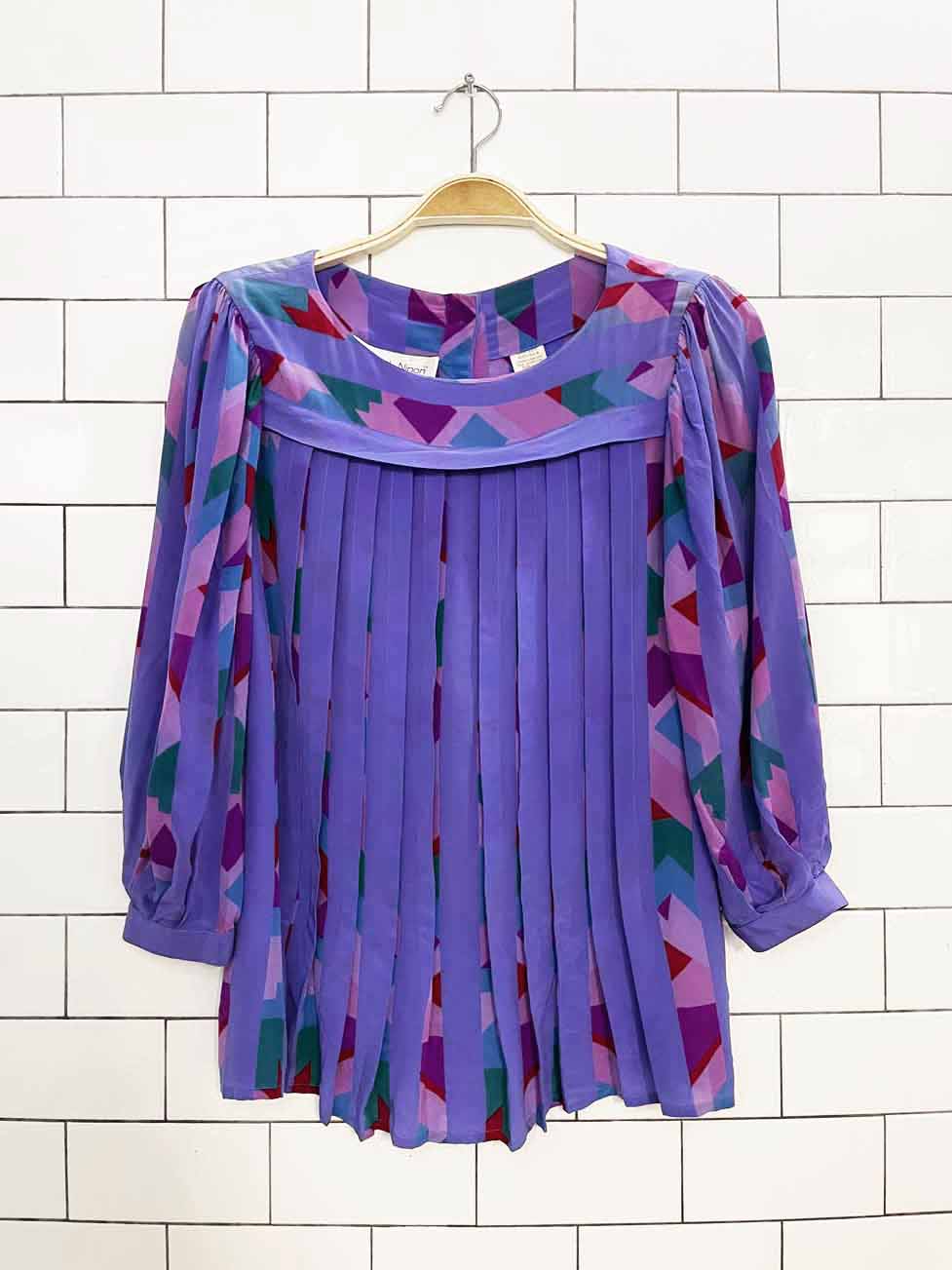 vintage albert nipon 100% silk pleated abstract button back blouse