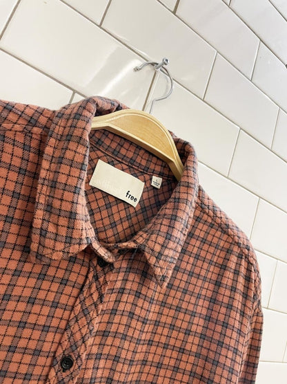 wilfred free flannel boyfriend shirt - good market thrift store