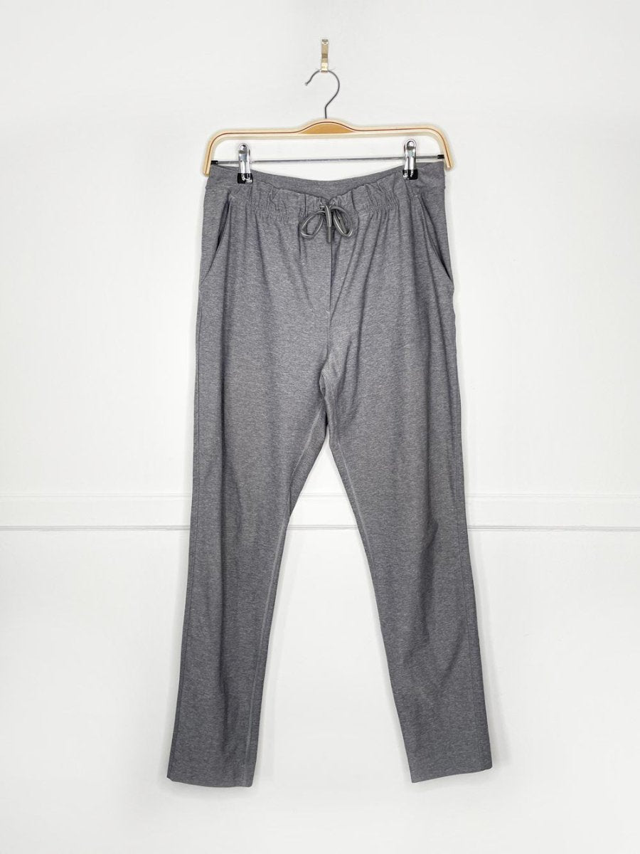 lululemon 2023 tapered leg mid - rise pant | luxtreme - good market thrift store