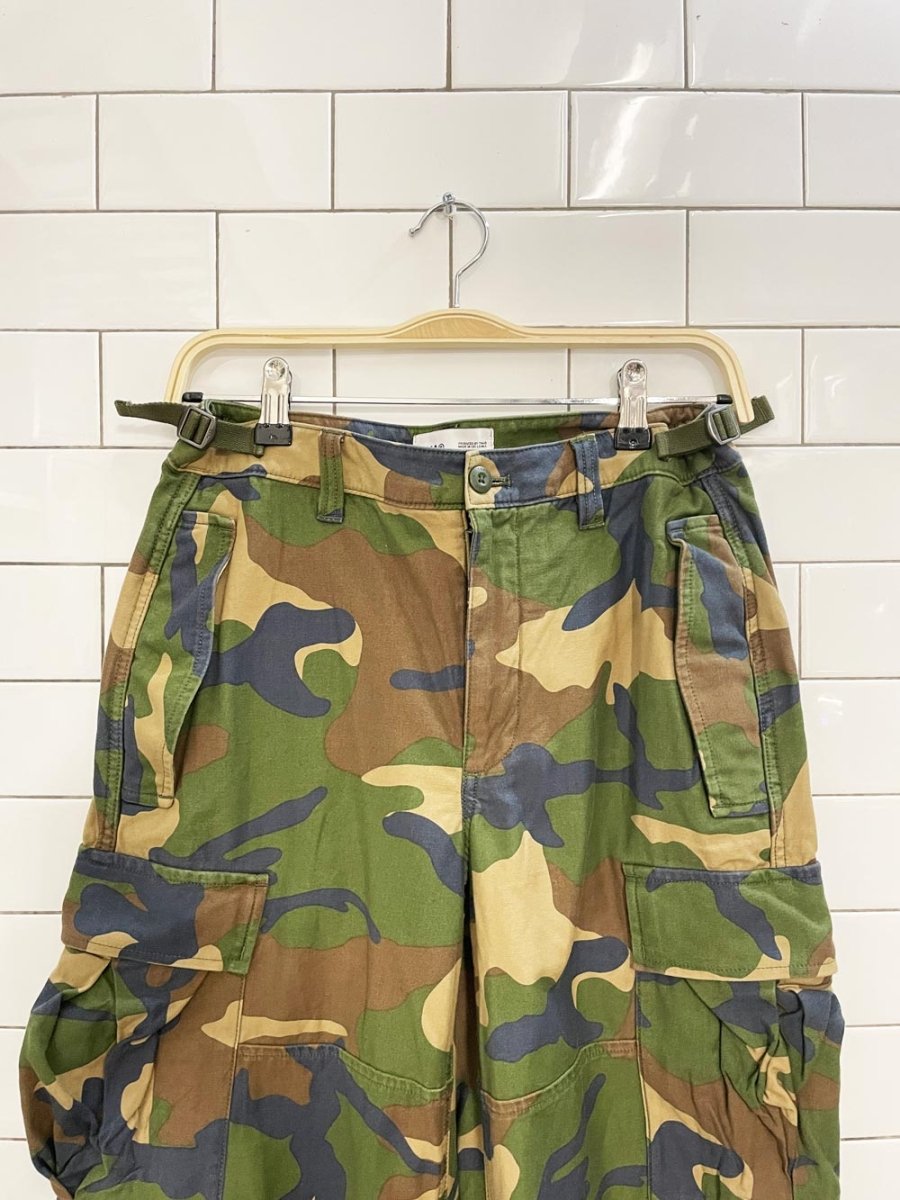 tna surplus camo cargo parachute pant - good market thrift store
