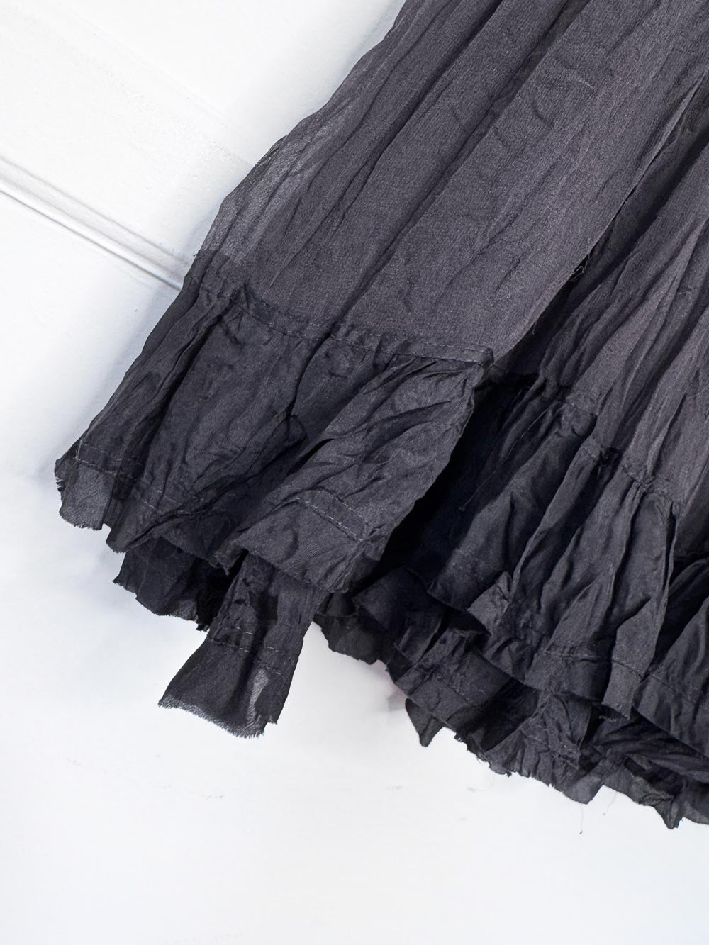 robert rodriguez 100% silk ruffled crinkle sleeveless blouse