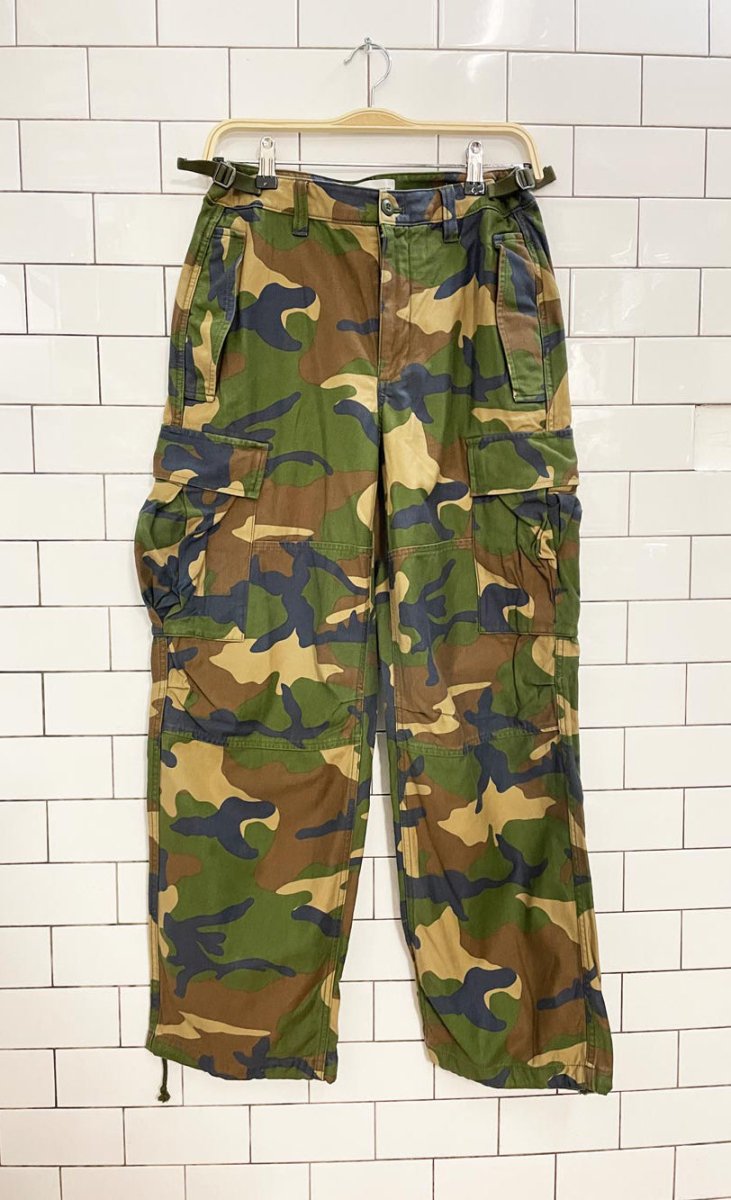 tna surplus camo cargo parachute pant - good market thrift store
