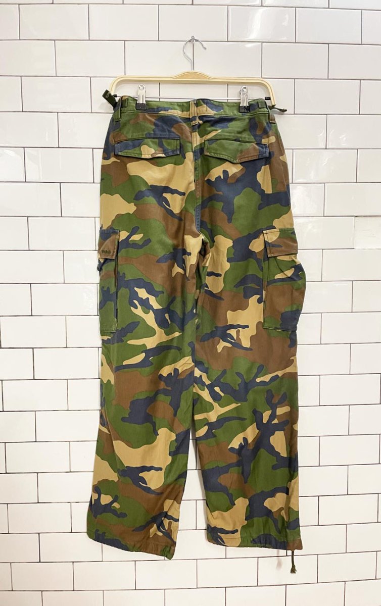 tna surplus camo cargo parachute pant - good market thrift store