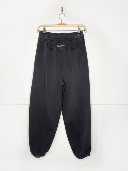 lululemon 2021 relaxed fit super high rise french terry jogger - good market thrift store