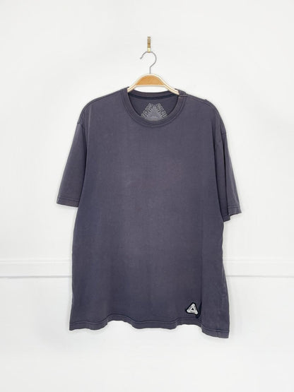 palace skateboards sofar distressed faded tee - good market thrift store