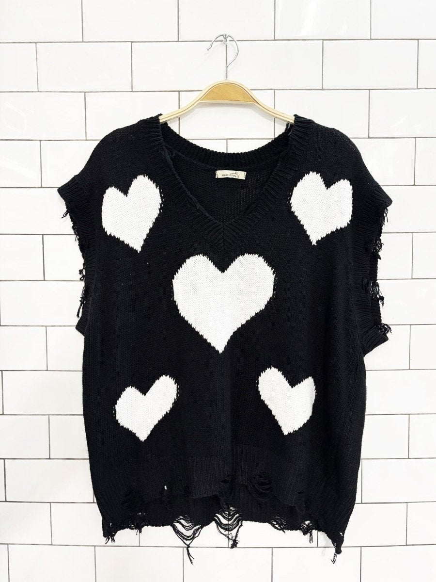 made in italy distressed knit heart sweater vest - good market thrift store