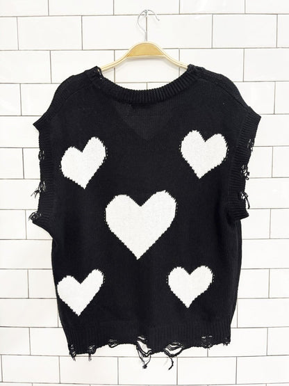 made in italy distressed knit heart sweater vest - good market thrift store