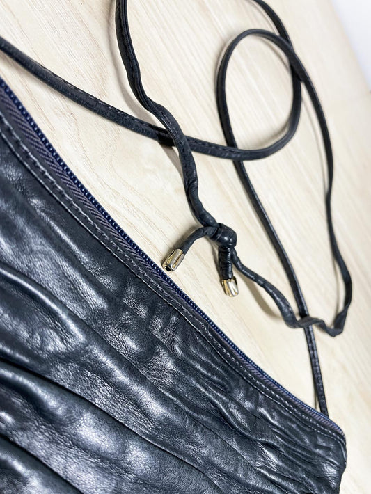 vintage 90s ruched butter leather shoulder bag | opti zipper
