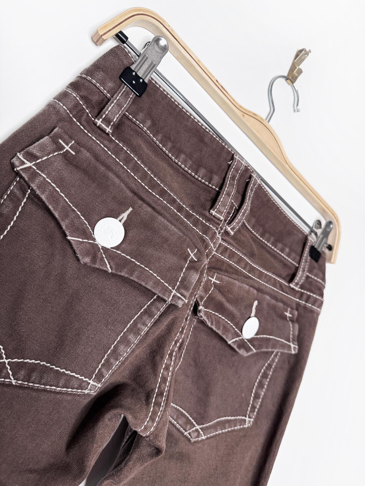 y2k burberry blue label contrast stitch low rise jeans