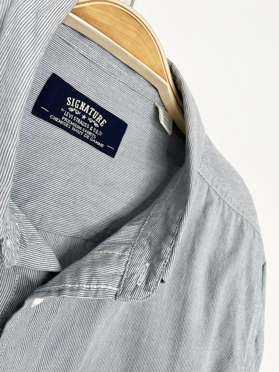 levi's blue stripe relaxed fit shirt - good market thrift store