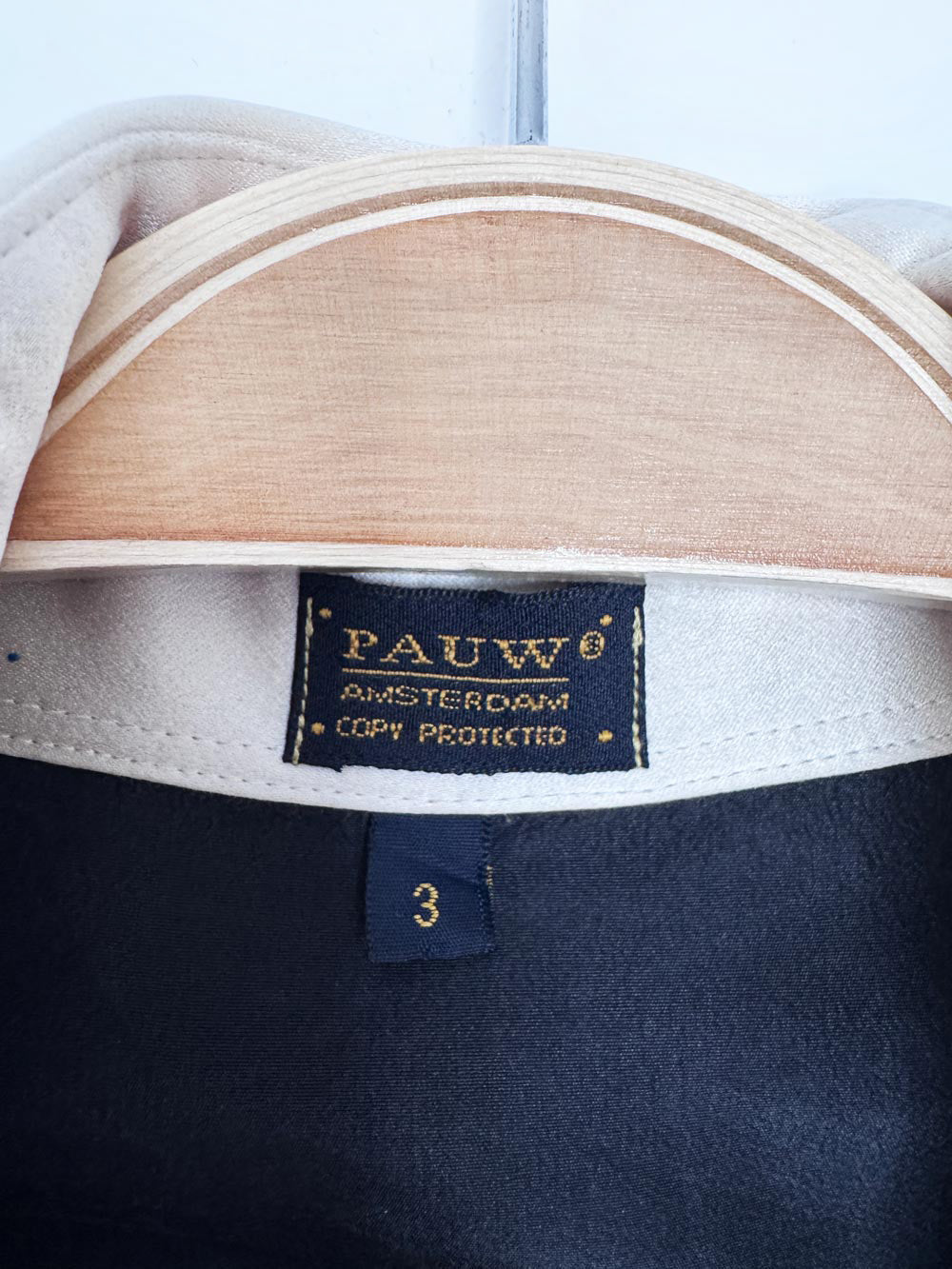 vintage pauw 100% silk contrast collar french cuff wrap blouse