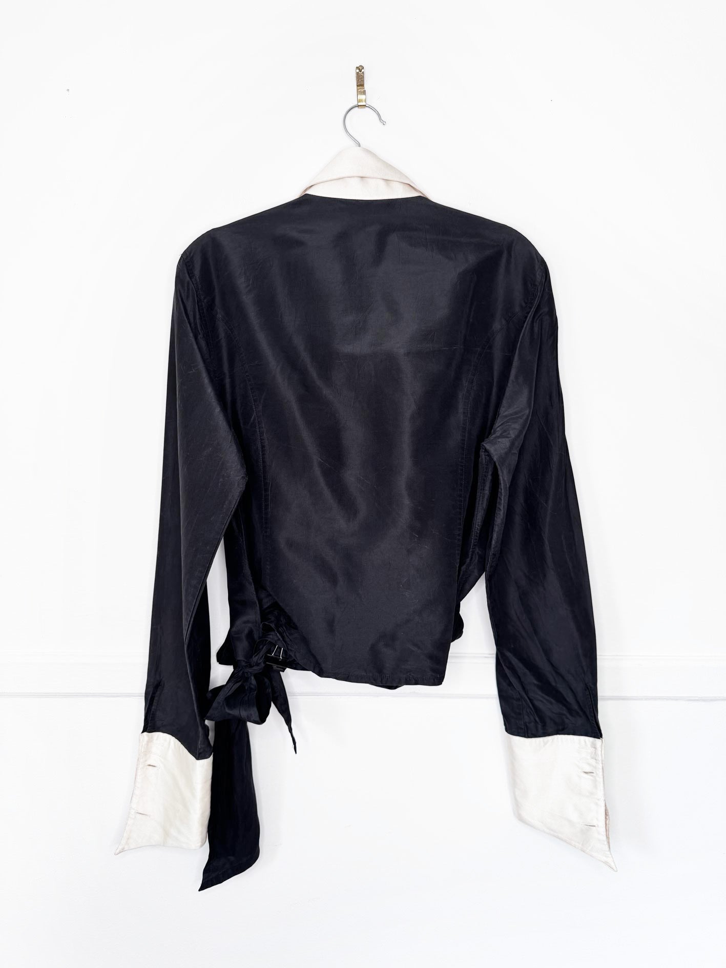 vintage pauw 100% silk contrast collar french cuff wrap blouse