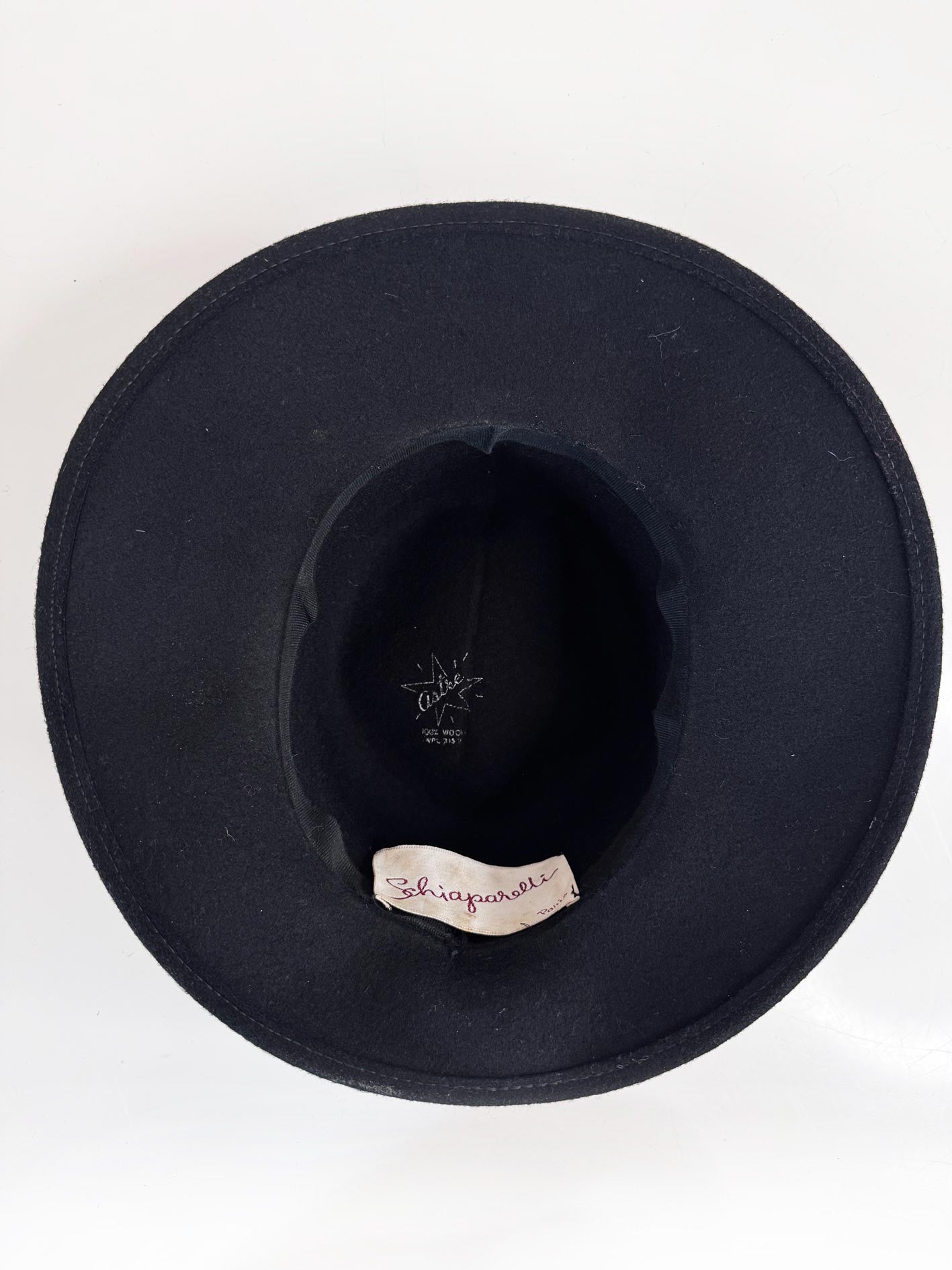 vintage 70s schiaparelli paris 100% wool hat | astre milliner
