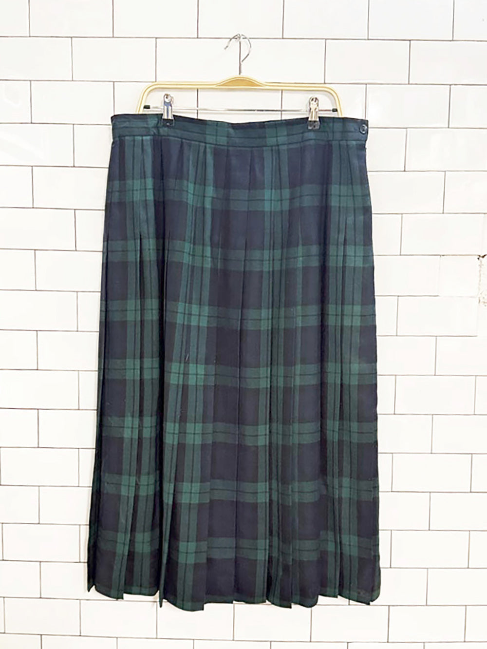 vintage ll bean 100% wool pleated plaid midi skirt | made in USA