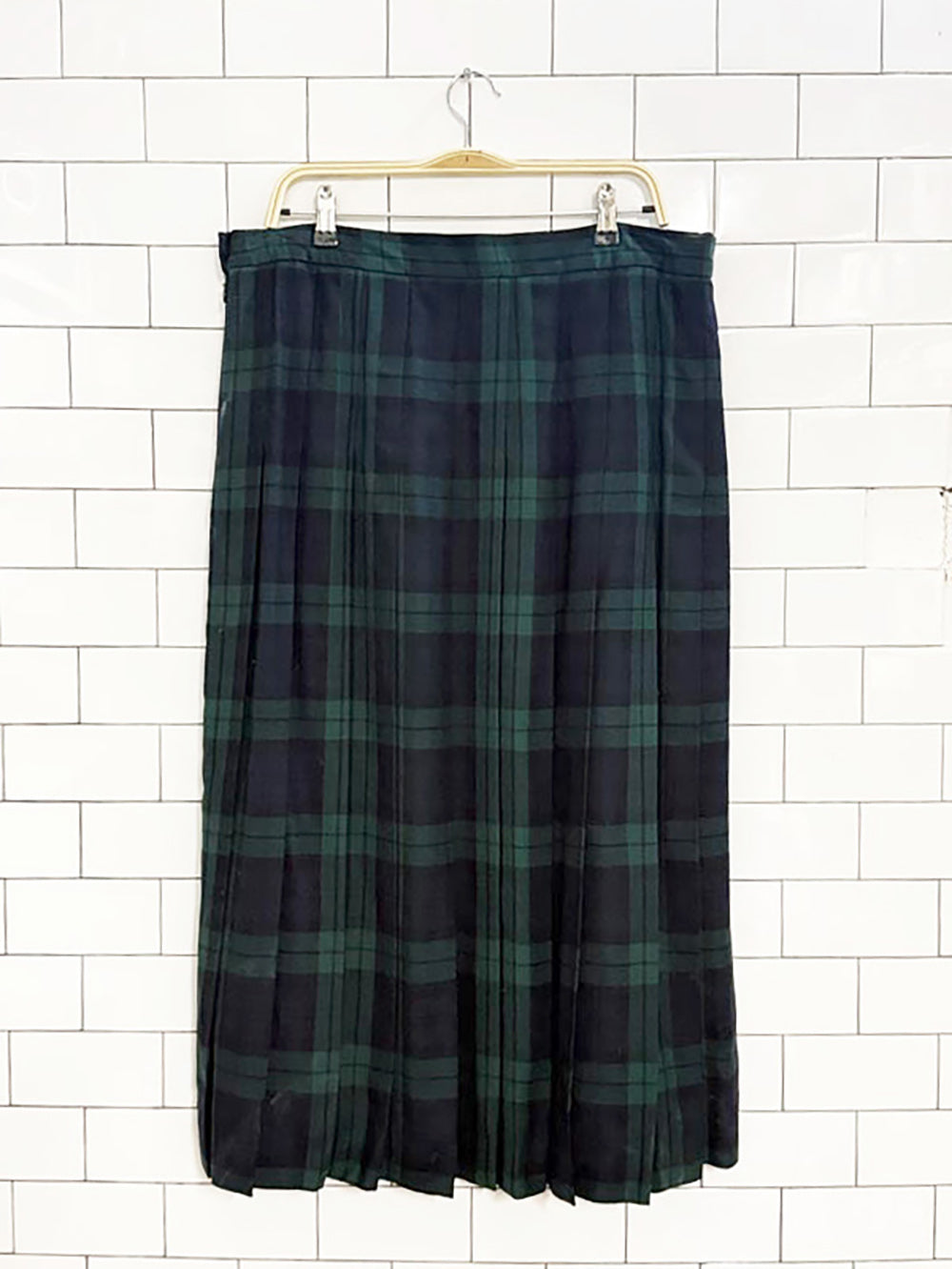 vintage ll bean 100% wool pleated plaid midi skirt | made in USA