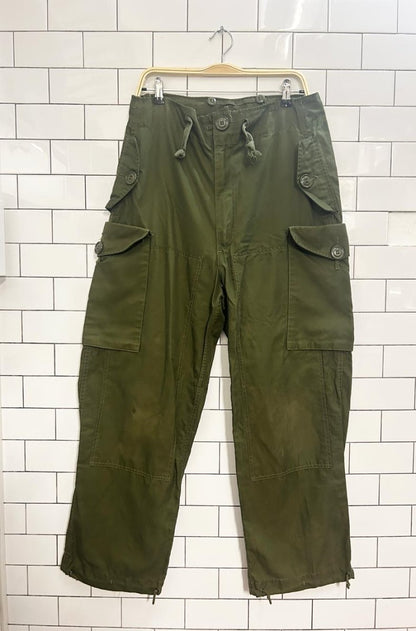 vintage 80s canadian military cargo parachute pants - good market thrift store