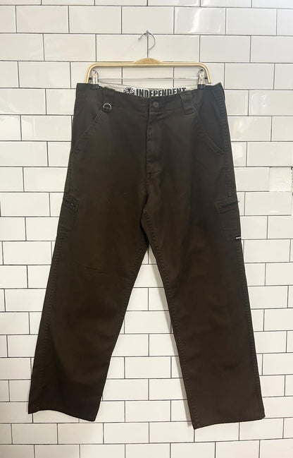 vintage 00s independant trucks wide leg utility skate pants - good market thrift store