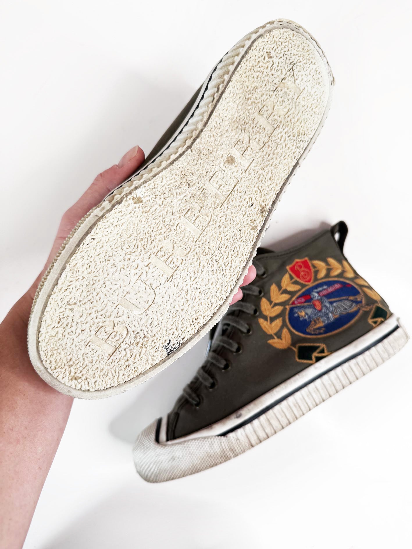 burberry embroidered crest canvas high top sneakers