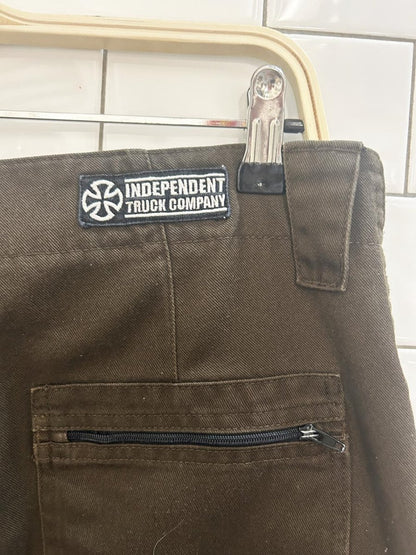 vintage 00s independant trucks wide leg utility skate pants - good market thrift store