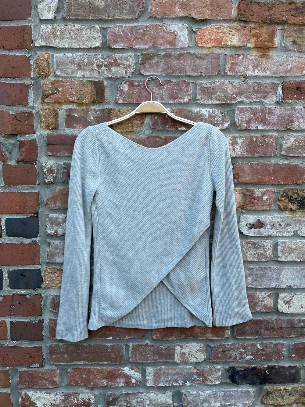 babaton kitano wool-linen faux wrap back sweater