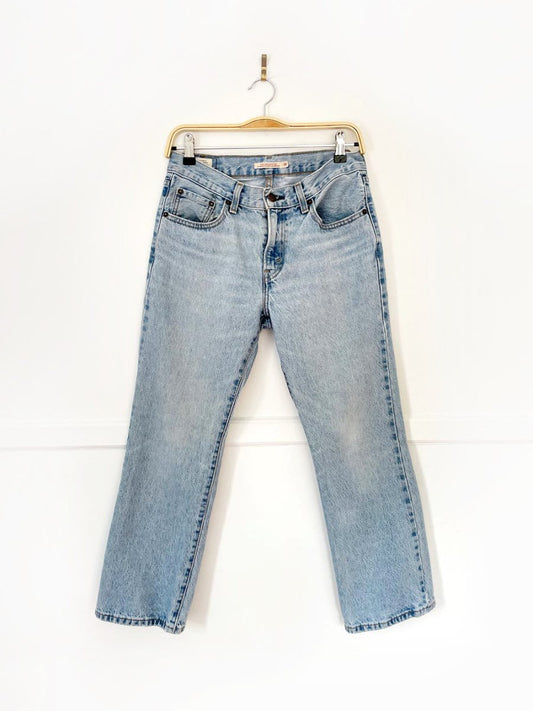 levi's middy ankle bootcut jeans - good market thrift store