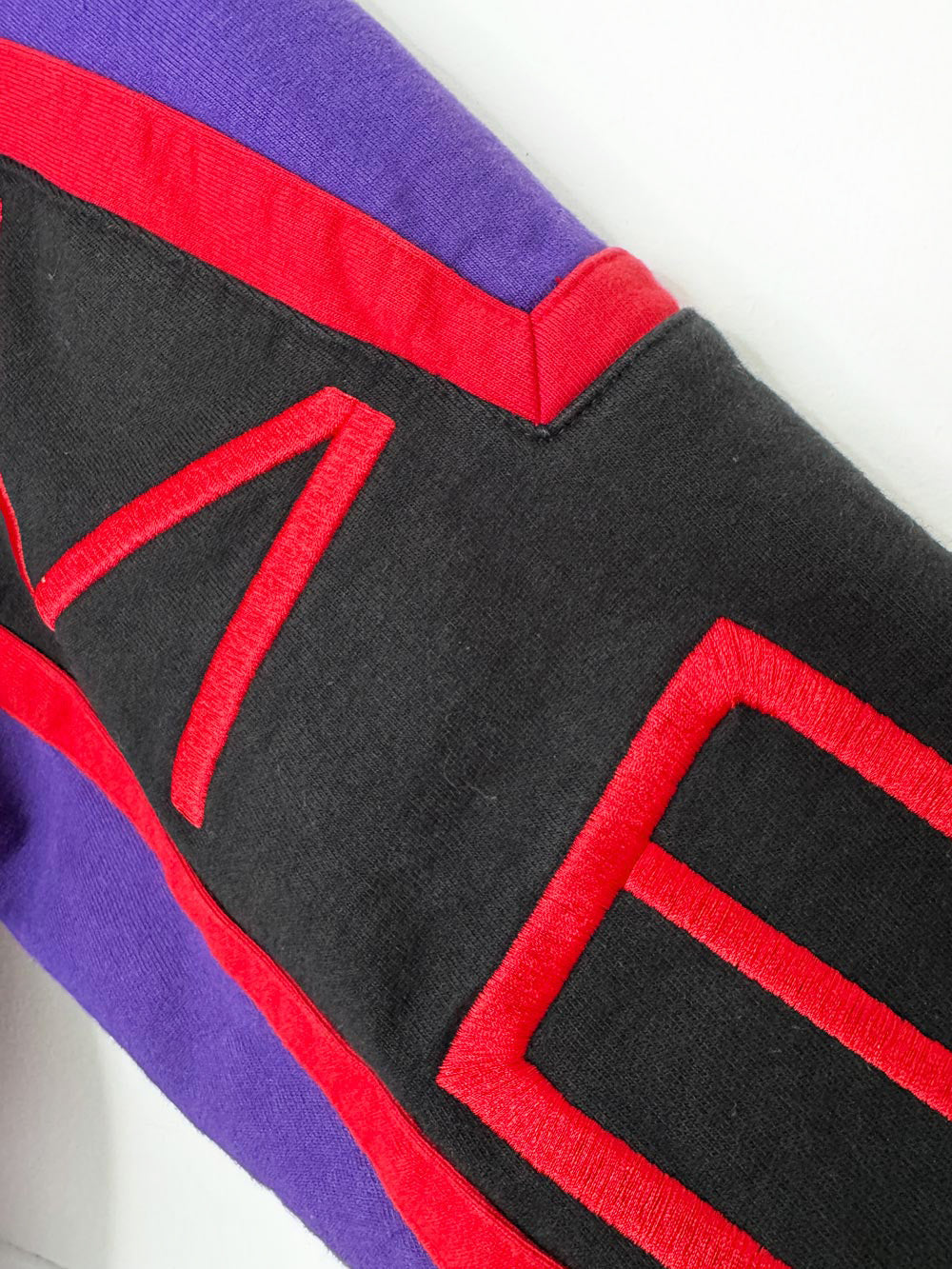 vintage 00s supreme embroidered spellout colour block sweatshirt